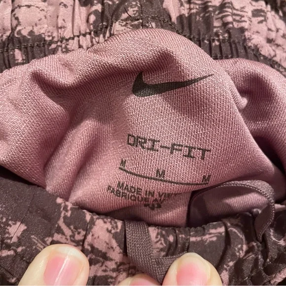 Nike Dri-Fit Women’s Lined Tempo Brown Athletic Running Shorts Sz M NWT - Picture 5 of 6